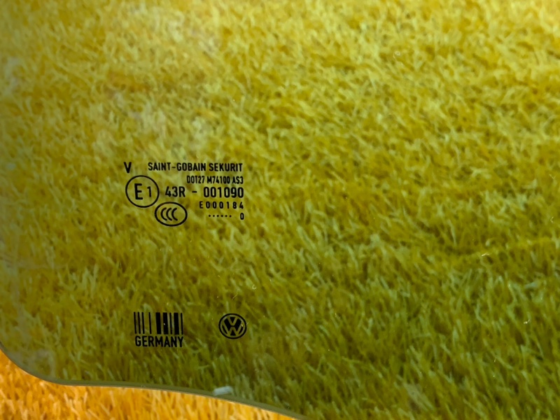 Стекло боковое, 610 рублей, Красноярск