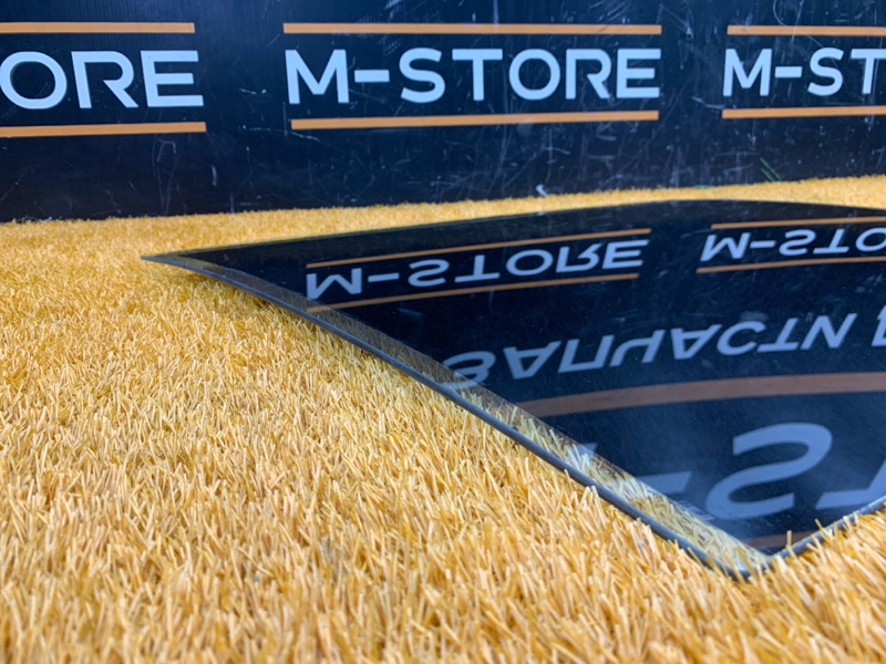 Стекло боковое, 3700 рублей, Красноярск