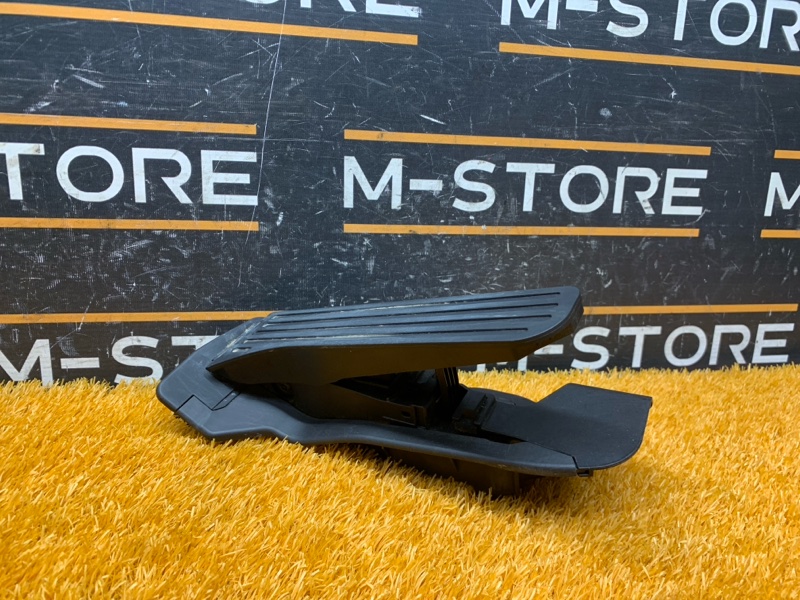 педаль газа, 900 рублей, Красноярск