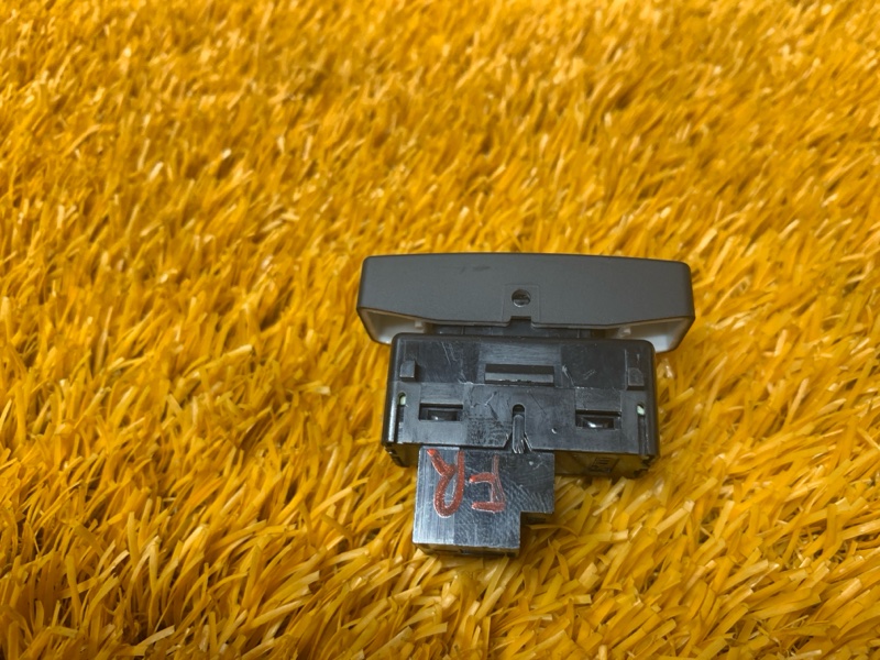 Кнопка центрального замка, 100 рублей, Красноярск