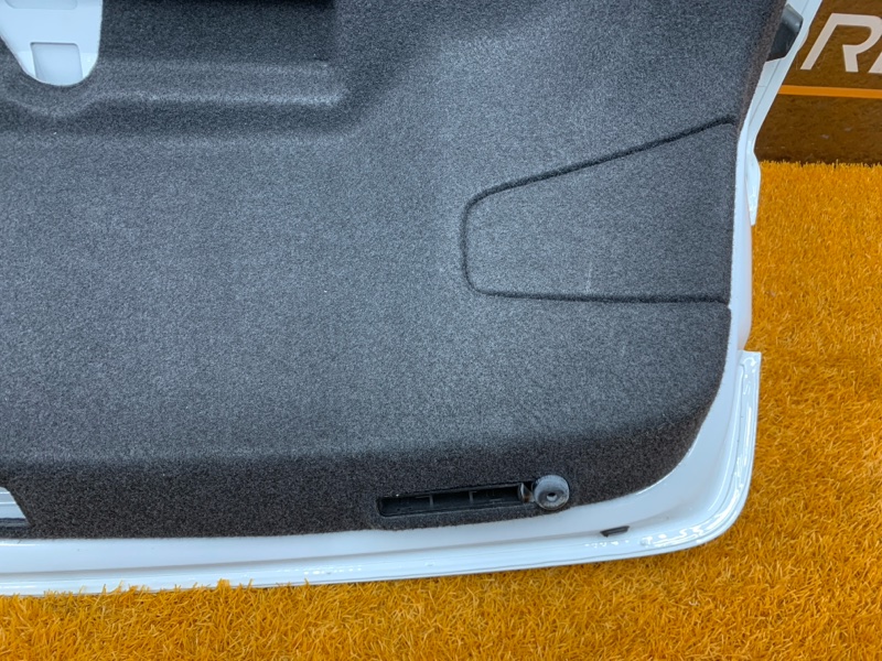 крышка багажника, 14000 рублей, Красноярск