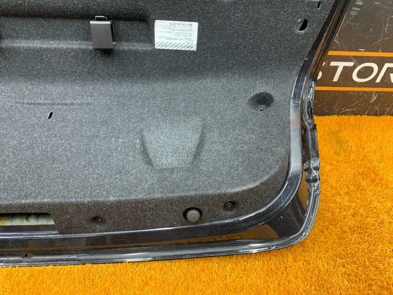 крышка багажника, 5000 рублей, Красноярск