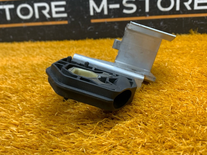 Кронштейн радиатора, 440 рублей, Красноярск