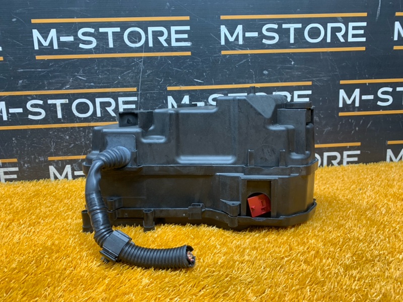 блок предохранителей, 2000 рублей, Красноярск