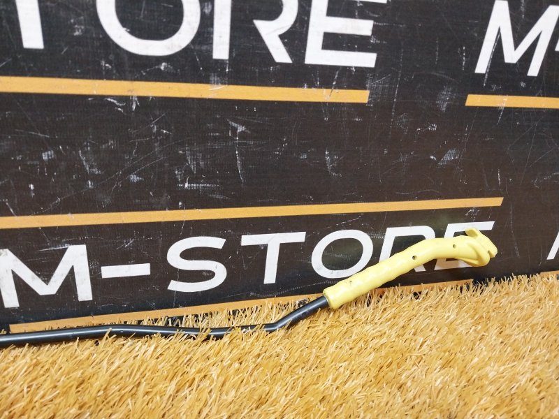 держатель капота, 300 рублей, Красноярск