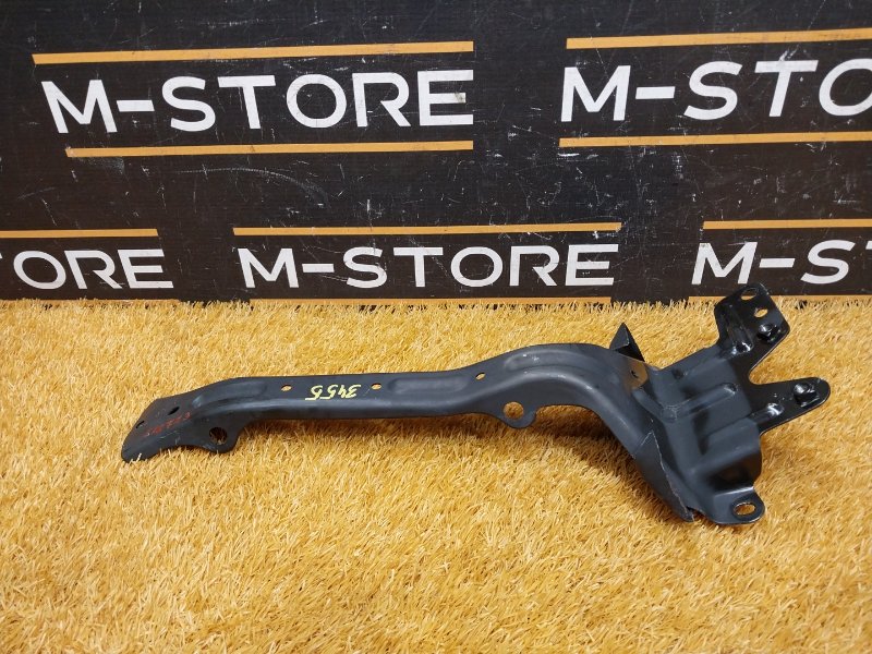 Кронштейн замка капота, 360 рублей, Красноярск