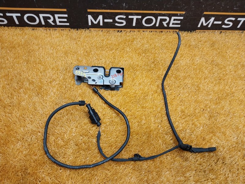 замок капота, 1870 рублей, Красноярск