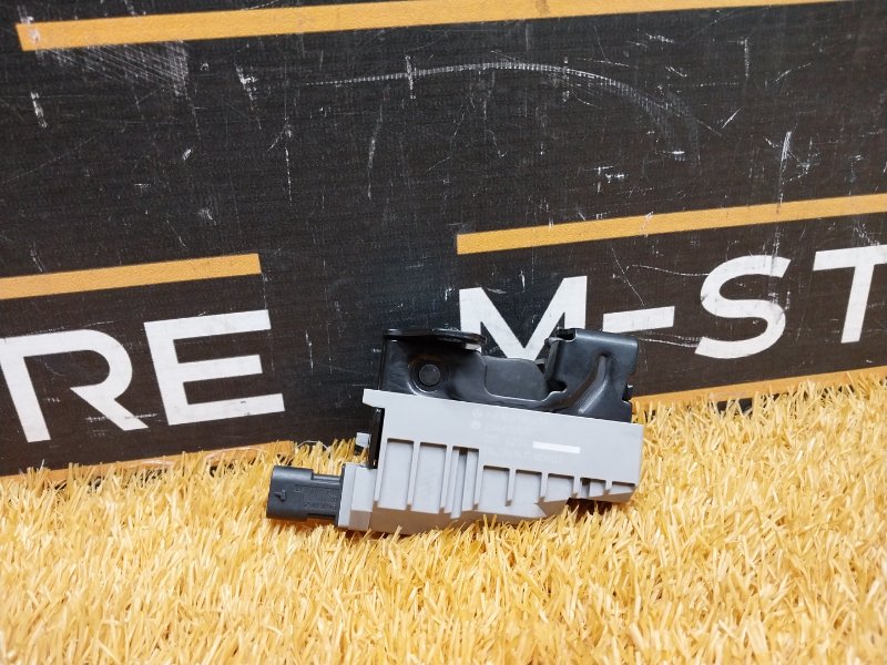 замок капота, 1490 рублей, Красноярск