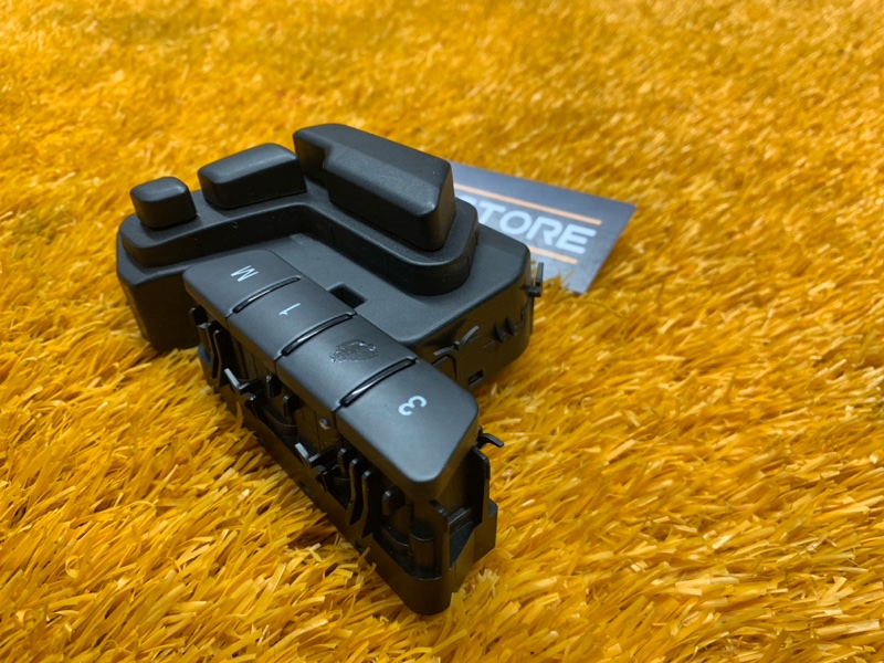 блок управления сиденьем, 1000 рублей, Красноярск