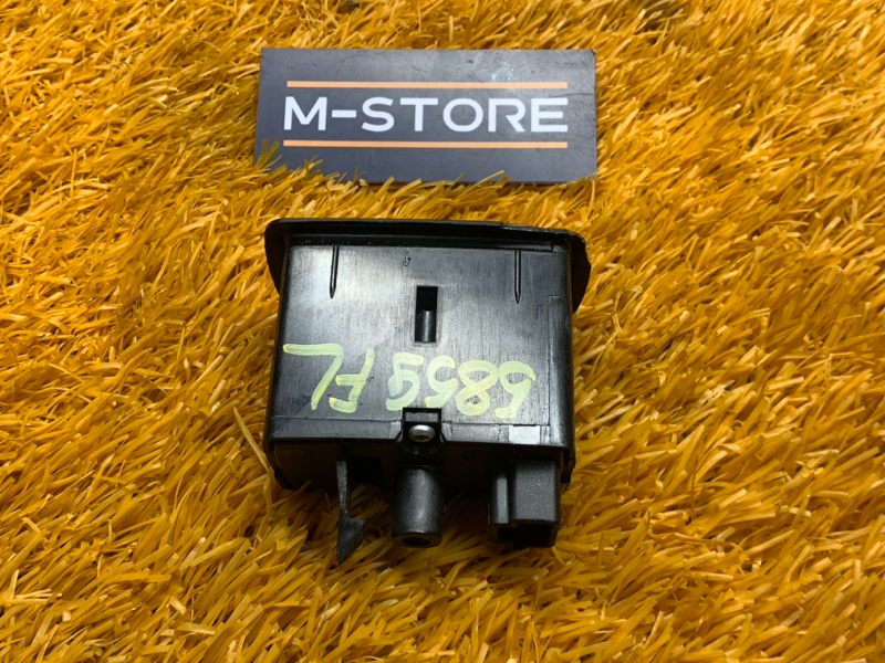 кнопка стеклоподъемника, 200 рублей, Красноярск