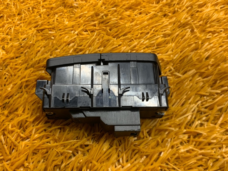 Кнопка центрального замка, 300 рублей, Красноярск