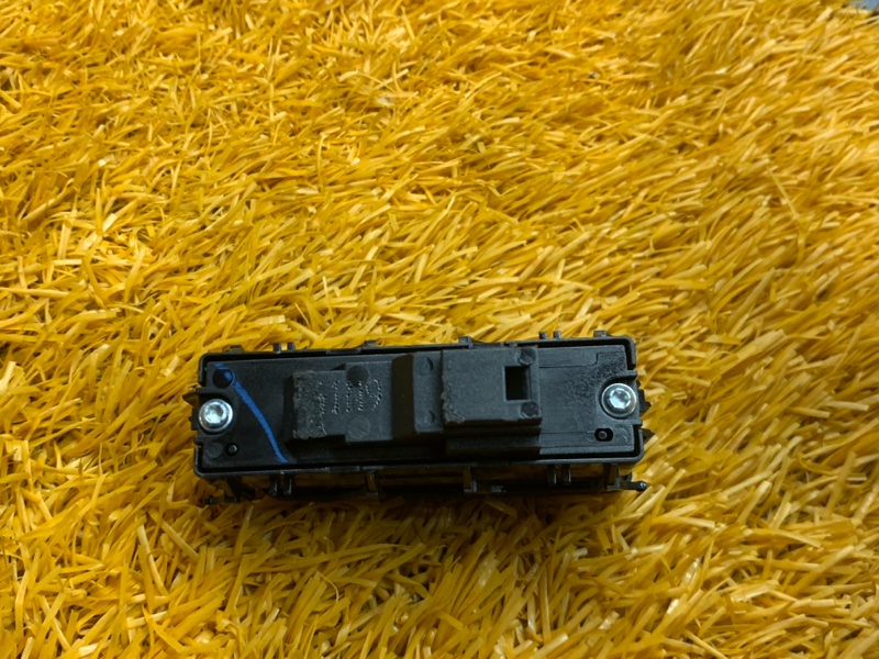 Кнопка центрального замка, 300 рублей, Красноярск