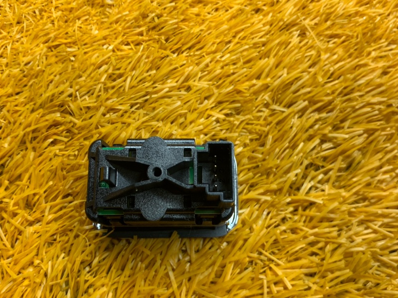 кнопка стеклоподъемника, 300 рублей, Красноярск