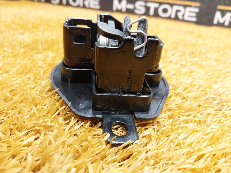 замок капота, 500 рублей, Красноярск