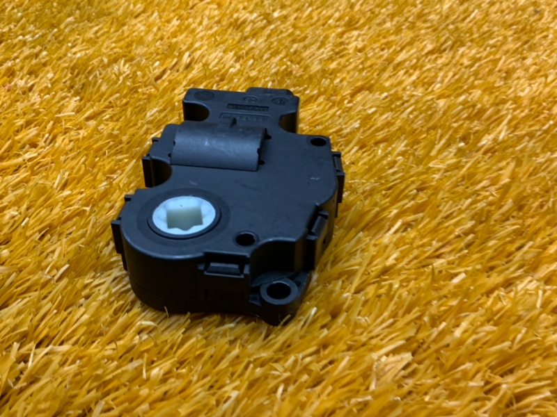 привод заслонки отопителя, 290 рублей, Красноярск