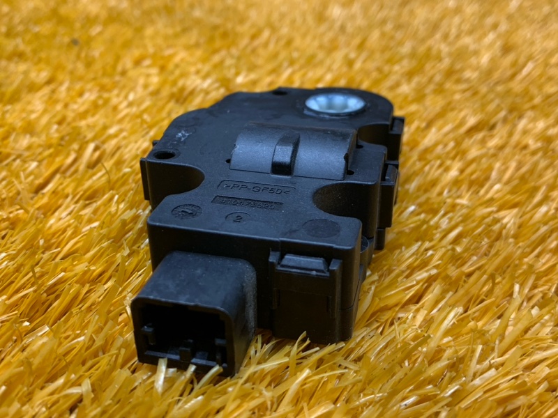 привод заслонки отопителя, 290 рублей, Красноярск