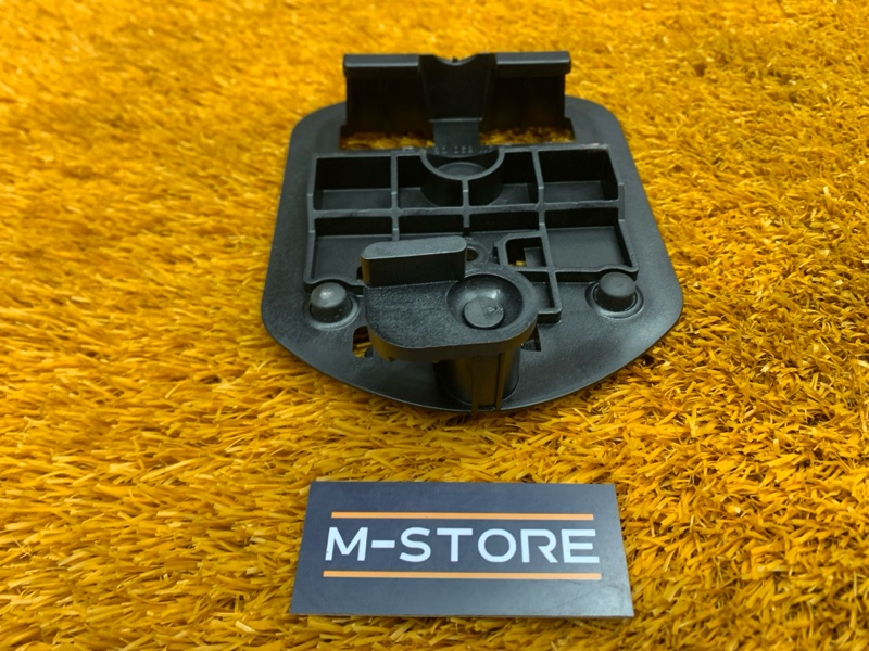 Крепление аварийного знака, 200 рублей, Красноярск