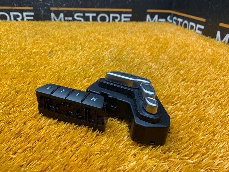 кнопка регулировки сиденья, 3500 рублей, Красноярск