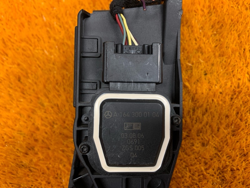 педаль газа, 1000 рублей, Красноярск