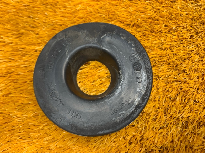 опора пружины, 500 рублей, Красноярск