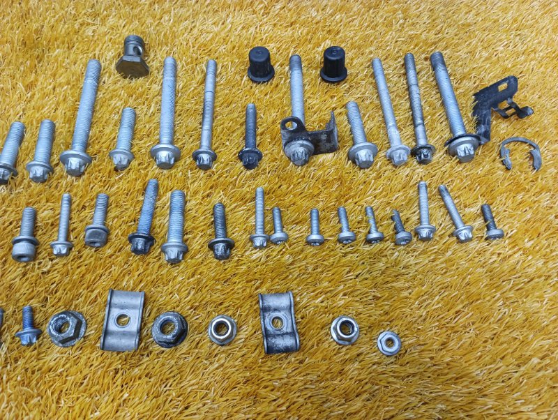 Болты и гайки ДВС, 1080 рублей, Красноярск