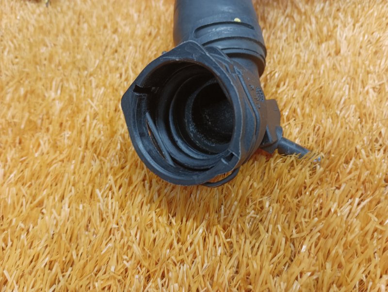 Патрубок системы охлаждения, 760 рублей, Красноярск