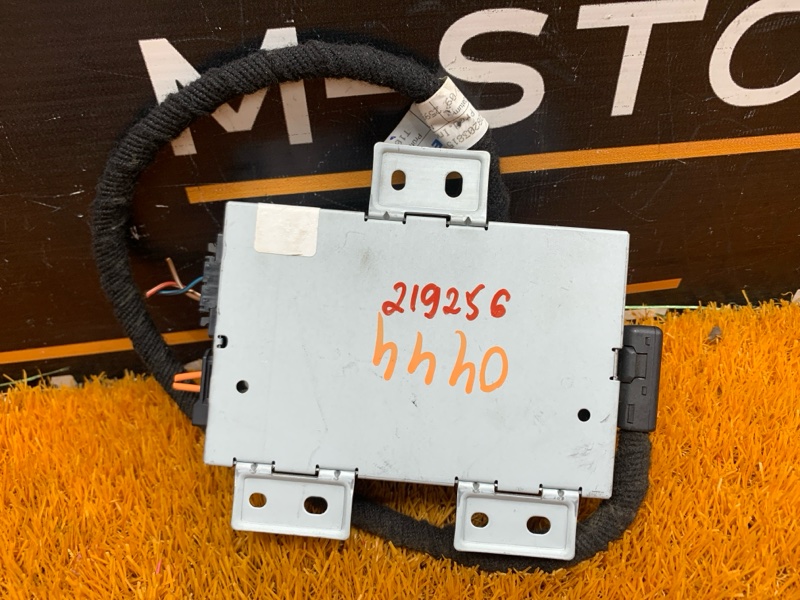 Блок управления мультимедиа, 800 рублей, Красноярск