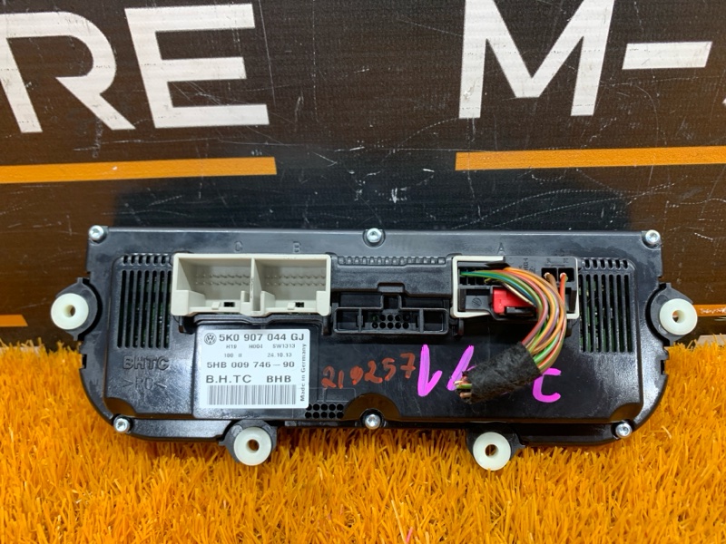 блок управления климат-контролем, 1000 рублей, Красноярск