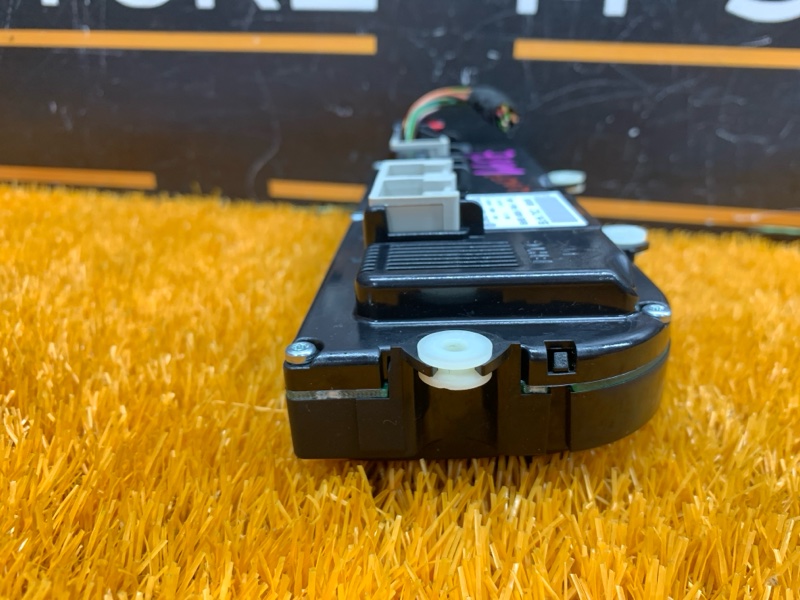 блок управления климат-контролем, 1000 рублей, Красноярск