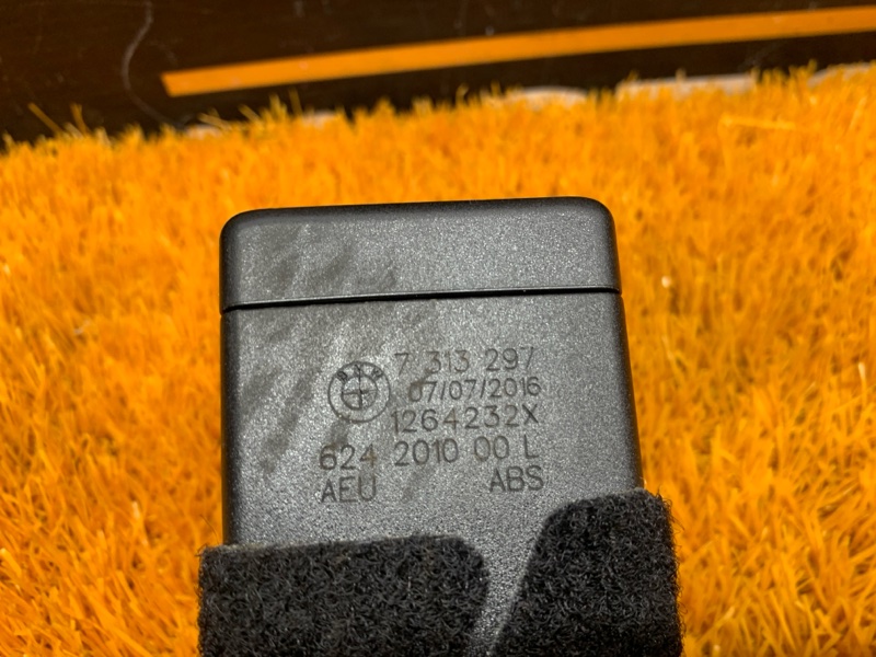 замок ремня безопасности, 2230 рублей, Красноярск