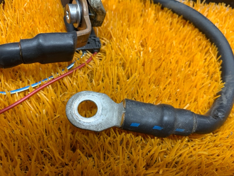 Клемма аккумулятора минус, 800 рублей, Красноярск