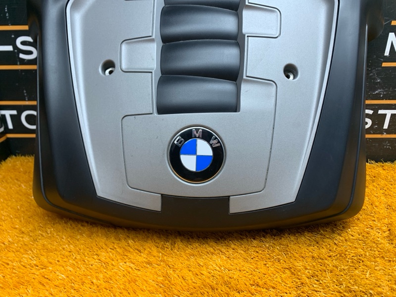 крышка двигателя, 1000 рублей, Красноярск