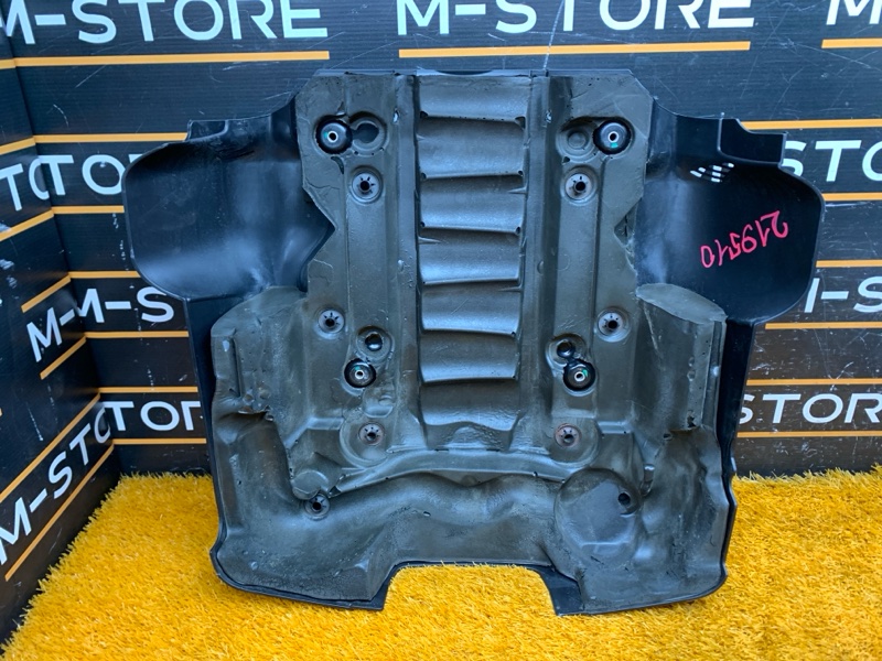 крышка двигателя, 1000 рублей, Красноярск