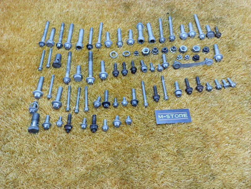 Болты и гайки ДВС, 940 рублей, Красноярск