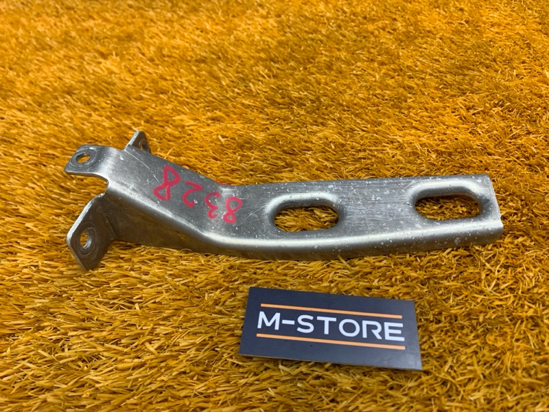 Кронштейн бачка омывателя, 580 рублей, Красноярск