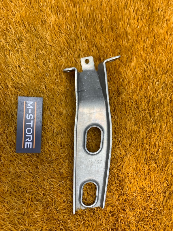 Кронштейн бачка омывателя, 580 рублей, Красноярск