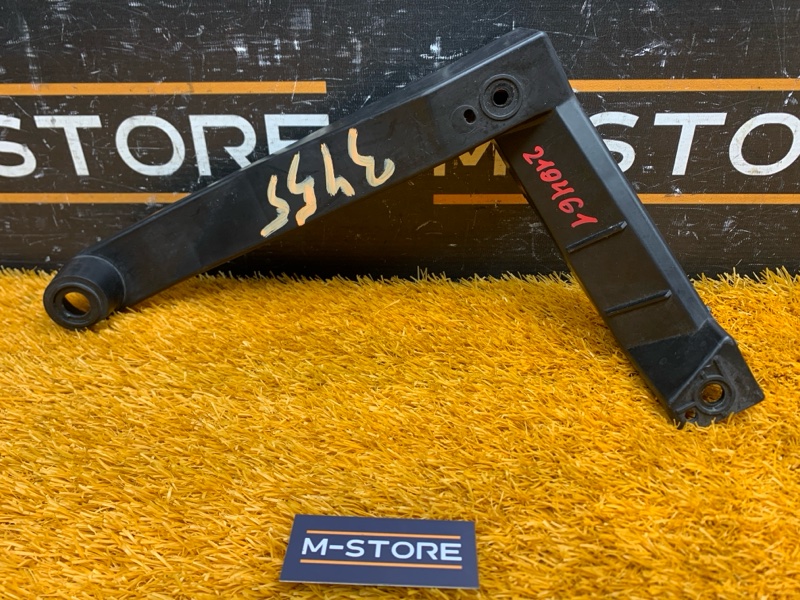 крепление бампера, 200 рублей, Красноярск