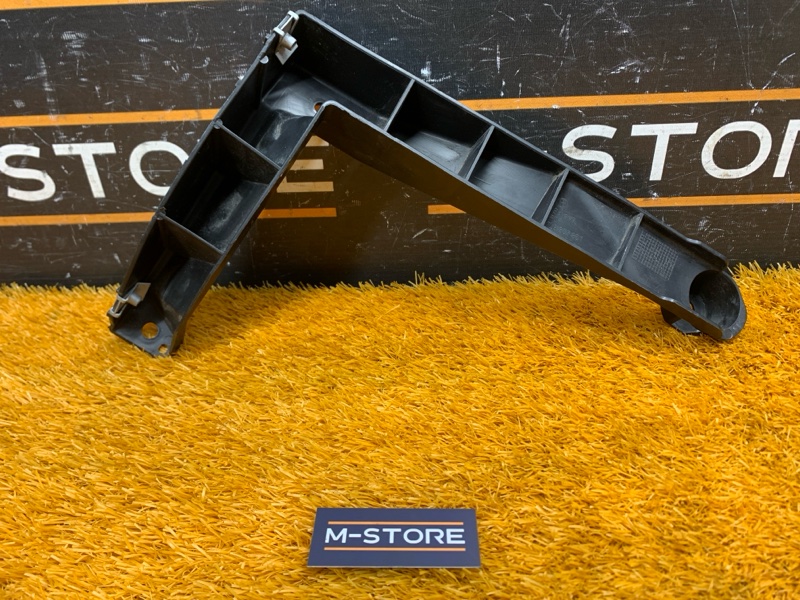 крепление бампера, 200 рублей, Красноярск