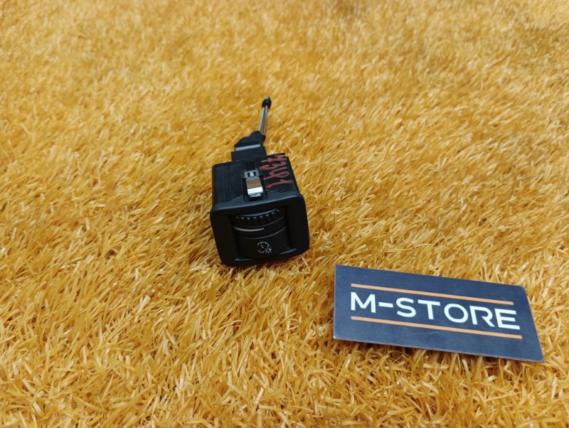 Кнопка освещения панели приборов, 380 рублей, Красноярск