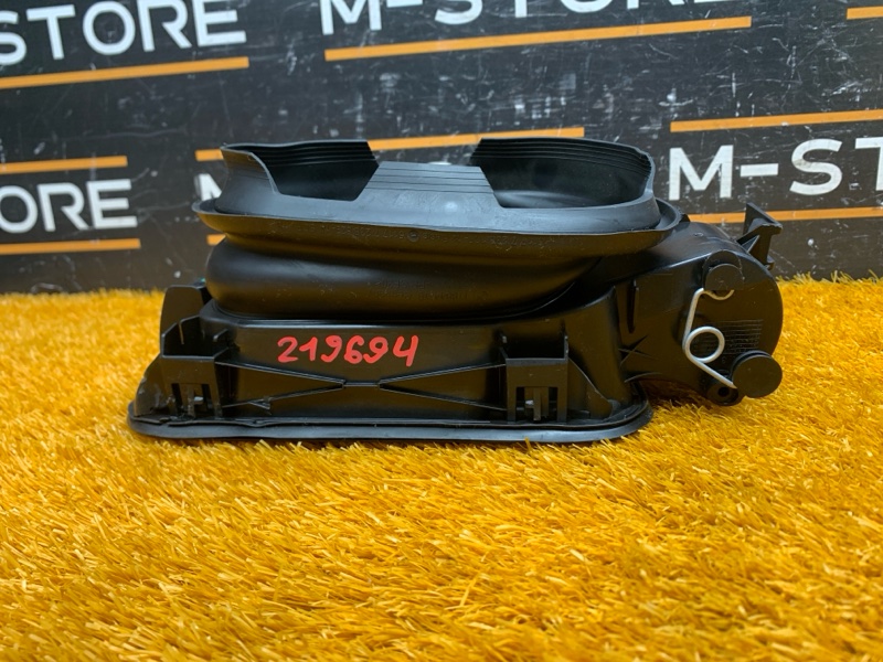 лючок бензобака, 1490 рублей, Красноярск