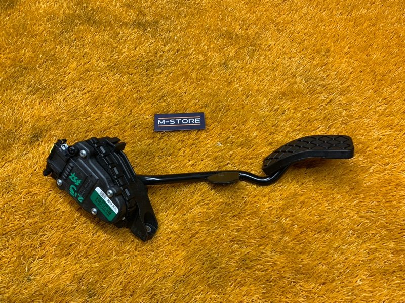 педаль газа, 400 рублей, Красноярск