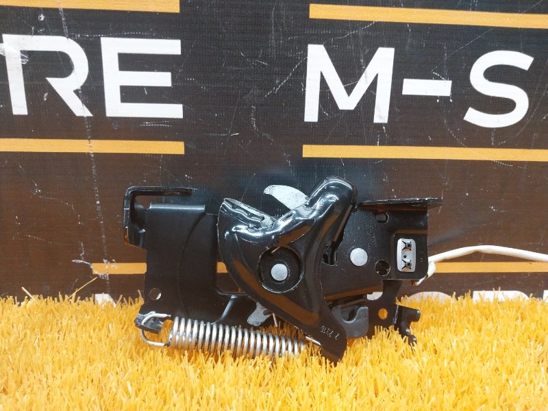 замок капота, 3330 рублей, Красноярск