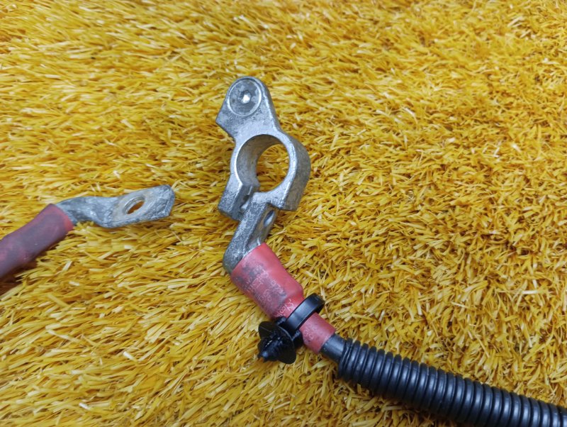 Клемма аккумулятора плюс, 730 рублей, Красноярск