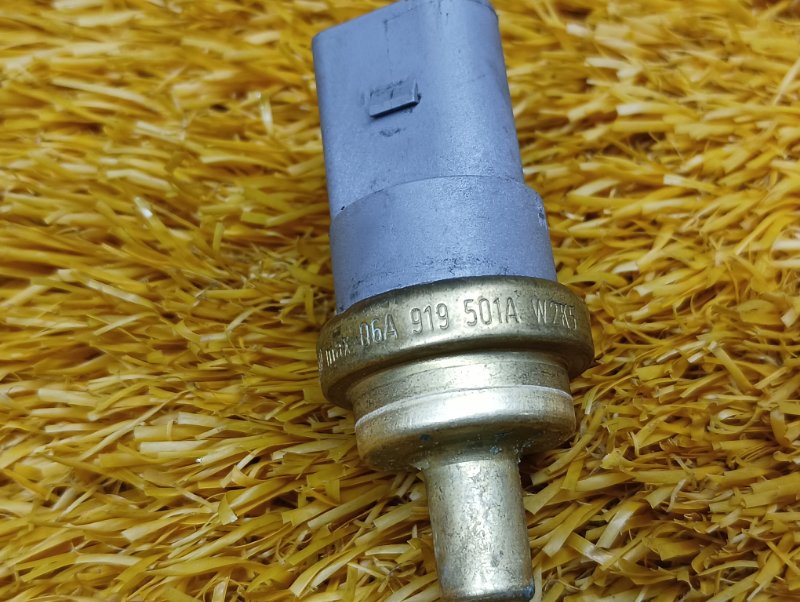 датчик температуры охлаждающей жидкости, 200 рублей, Красноярск