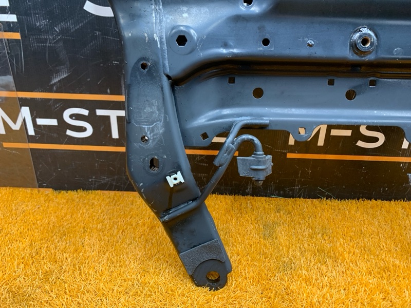 Балка поперечная (подрамник), 9410 рублей, Красноярск