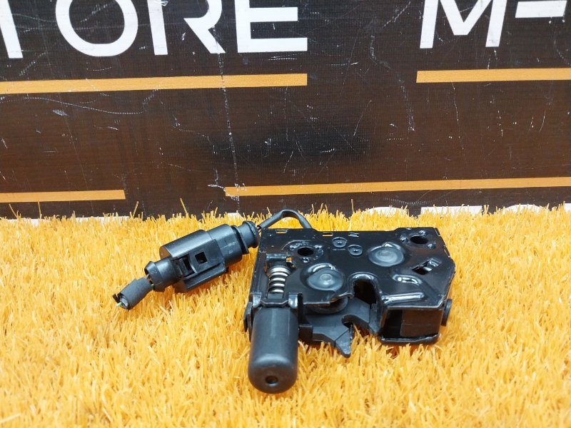 замок капота, 2000 рублей, Красноярск