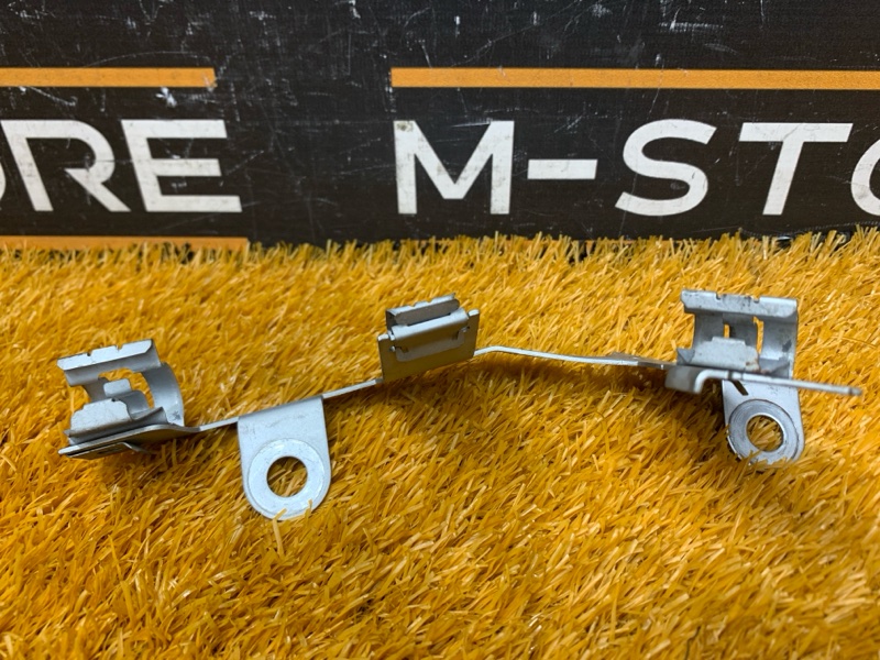 Кронштейн проводки, 300 рублей, Красноярск