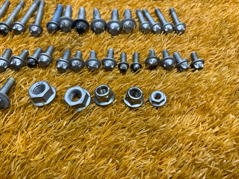 Болты и гайки ДВС, 780 рублей, Красноярск