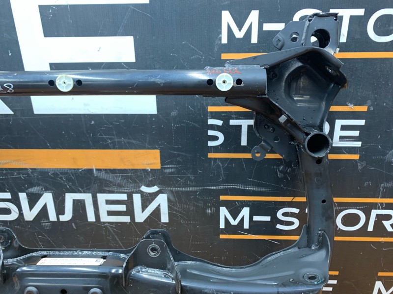 Балка поперечная (подрамник), 3930 рублей, Красноярск