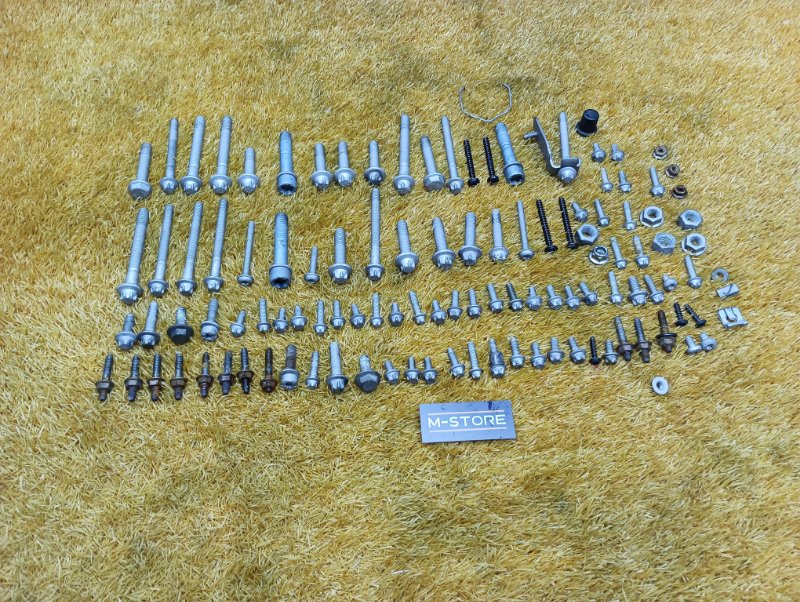 Болты и гайки ДВС, 940 рублей, Красноярск